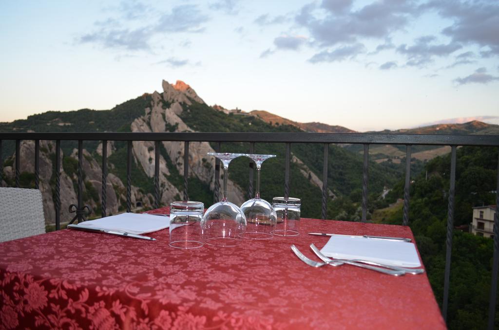 La Locanda Di Castromediano Castelmezzano Zewnętrze zdjęcie
